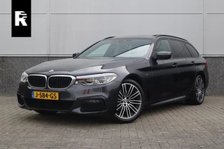 BMW 5 Serie Touring 520i High Executive M-Sport Leder dashboard / Pano / Individual / Camera / 19inch