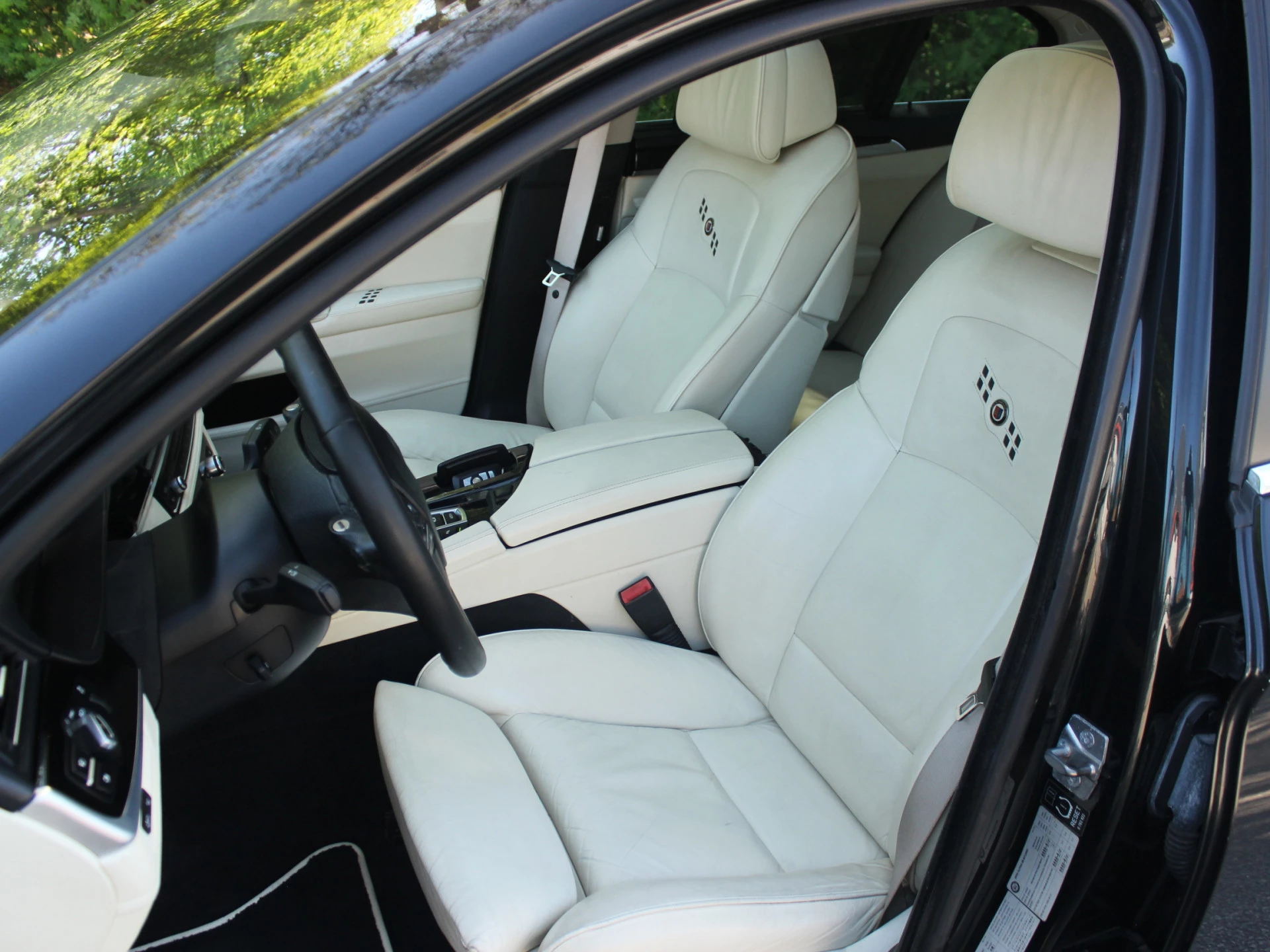 Hoofdafbeelding Alpina B5