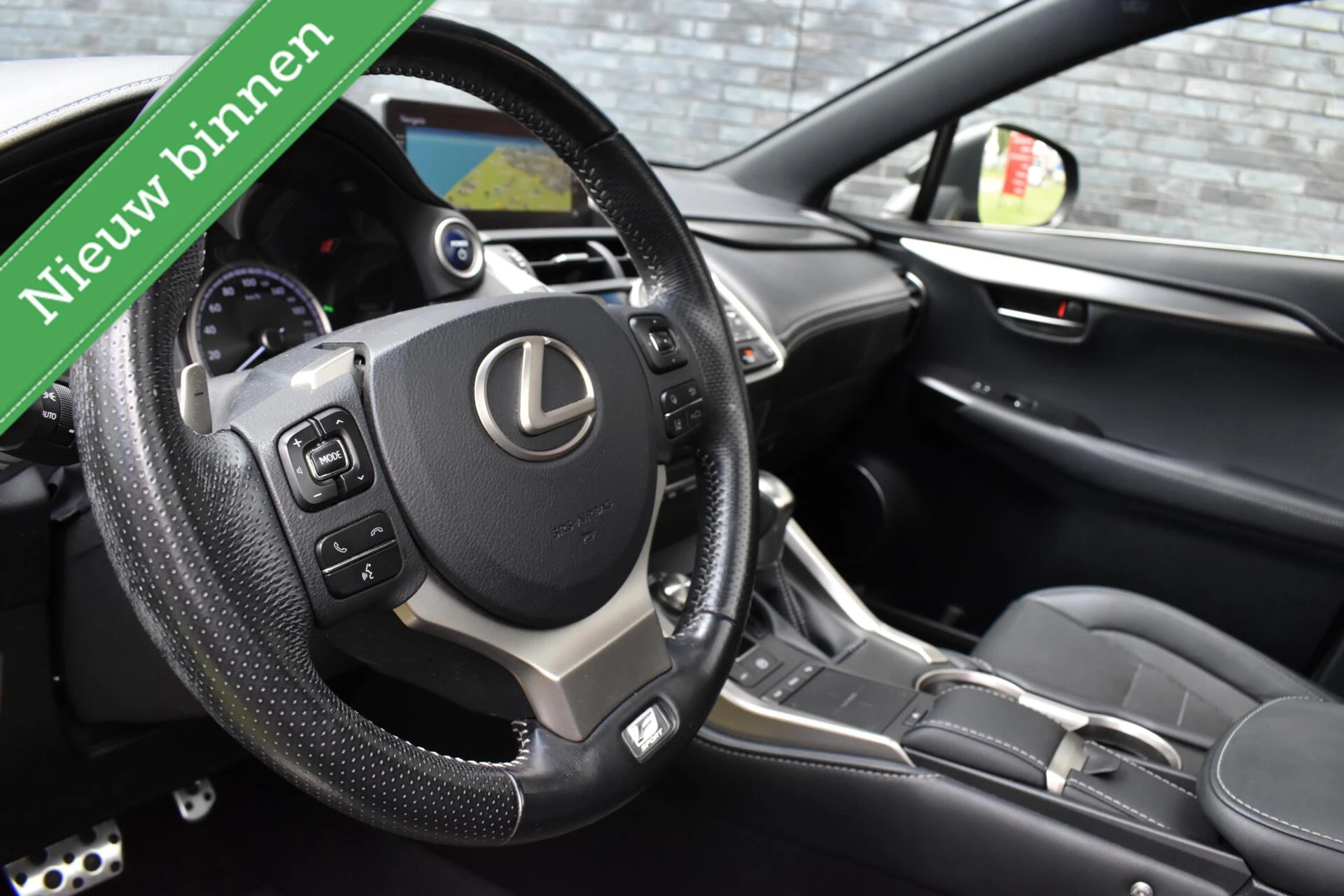 Hoofdafbeelding Lexus NX