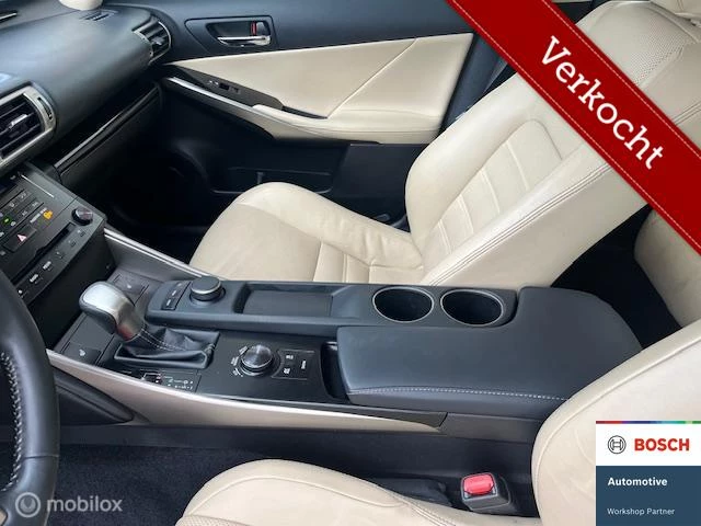 Hoofdafbeelding Lexus IS