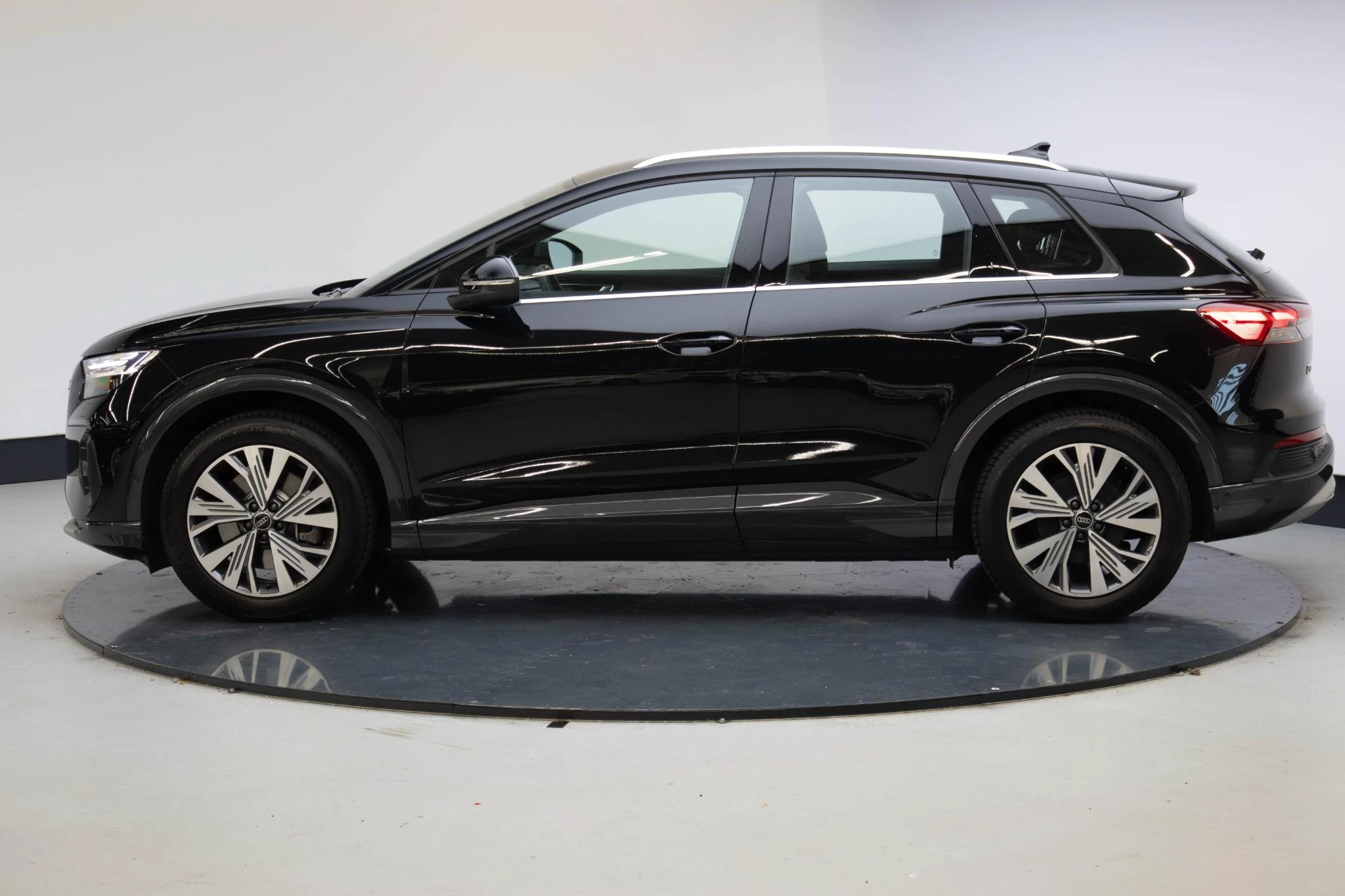 Hoofdafbeelding Audi Q4 e-tron