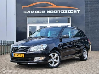 Skoda Fabia Combi 1.2 TSI Greentech Tour / Sportvelgen 15 inch / Airco / Dak Rails / Maandag tot Vrijdag van 9.00 tot 18.00 uur en Zaterdag tot 17.00 uur. Tel: 0553124386