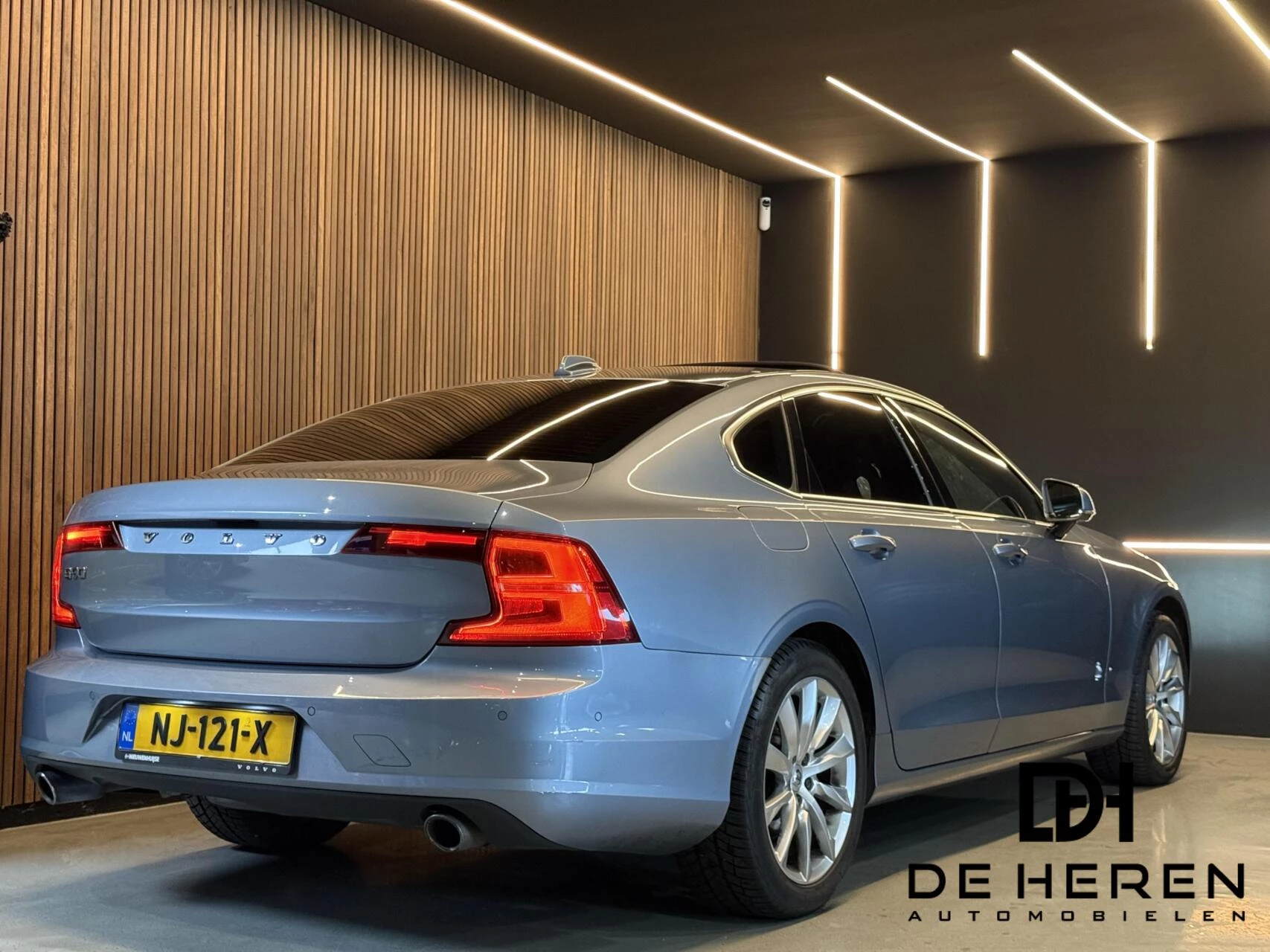 Hoofdafbeelding Volvo S90