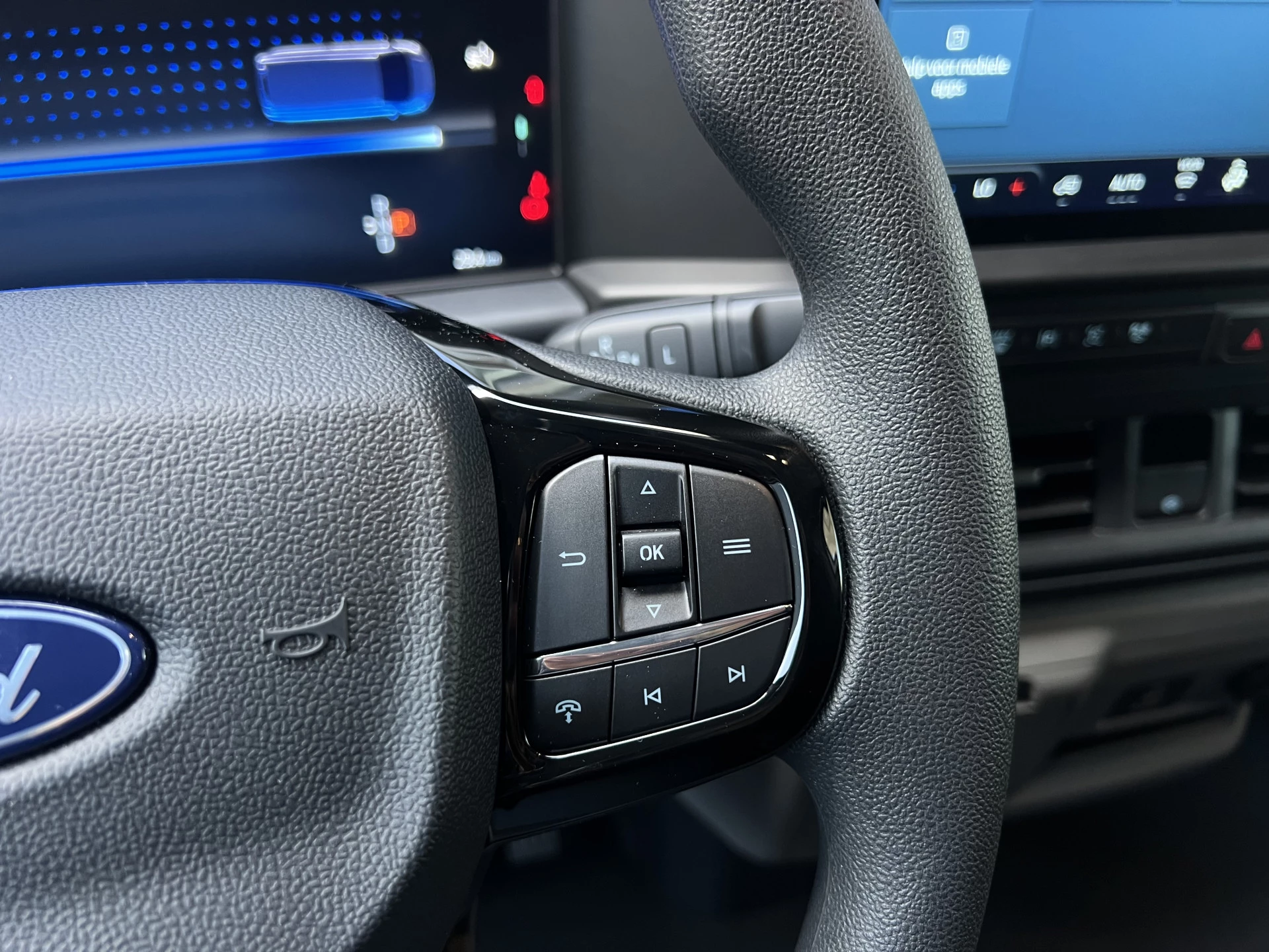 Hoofdafbeelding Ford E-Transit Custom