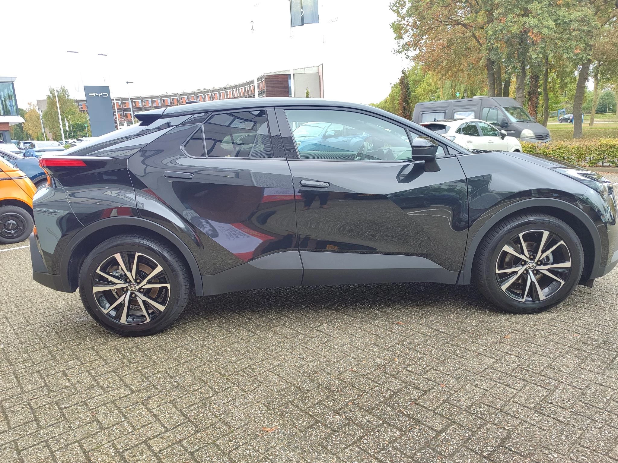 Hoofdafbeelding Toyota C-HR