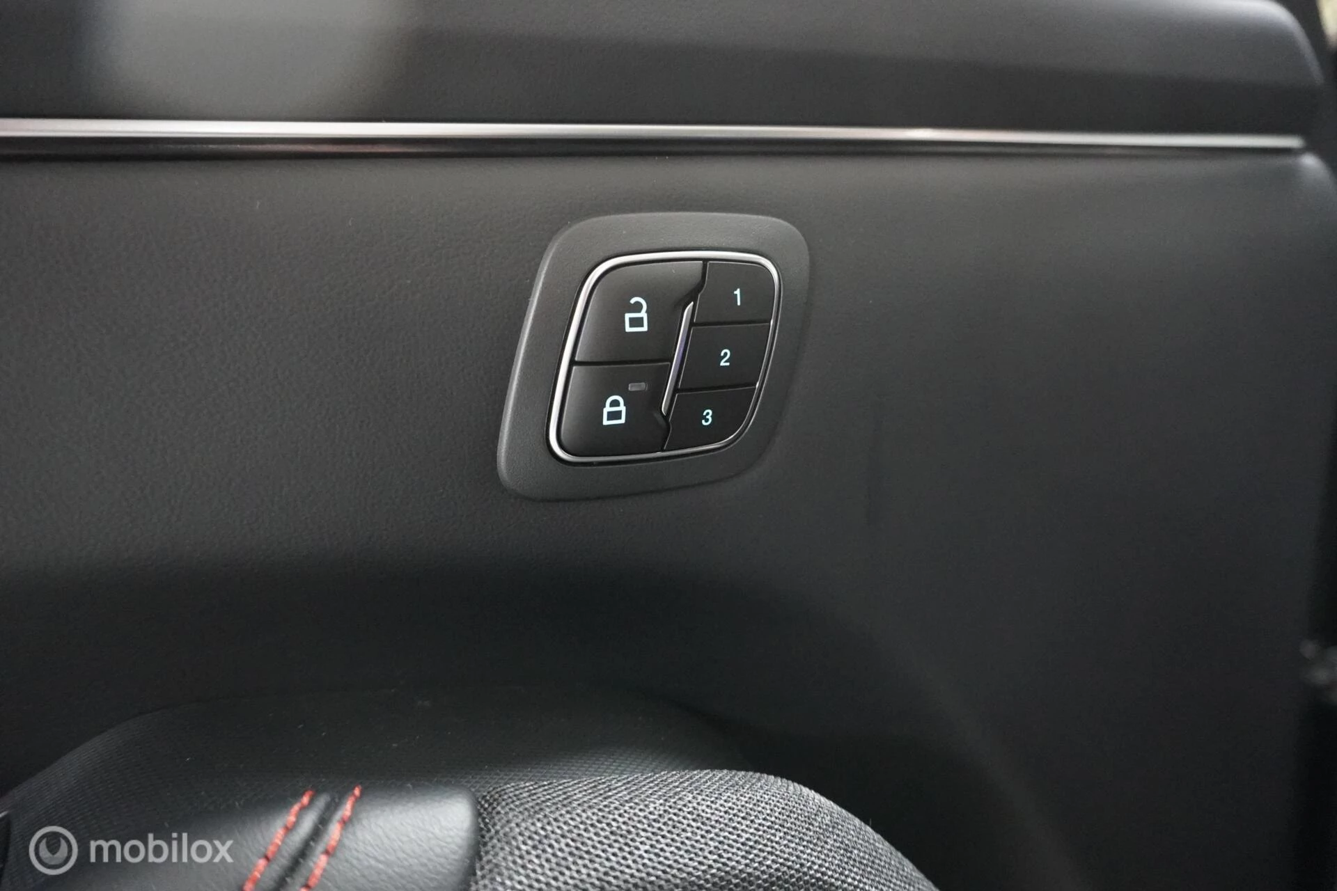 Hoofdafbeelding Ford Mustang Mach-E