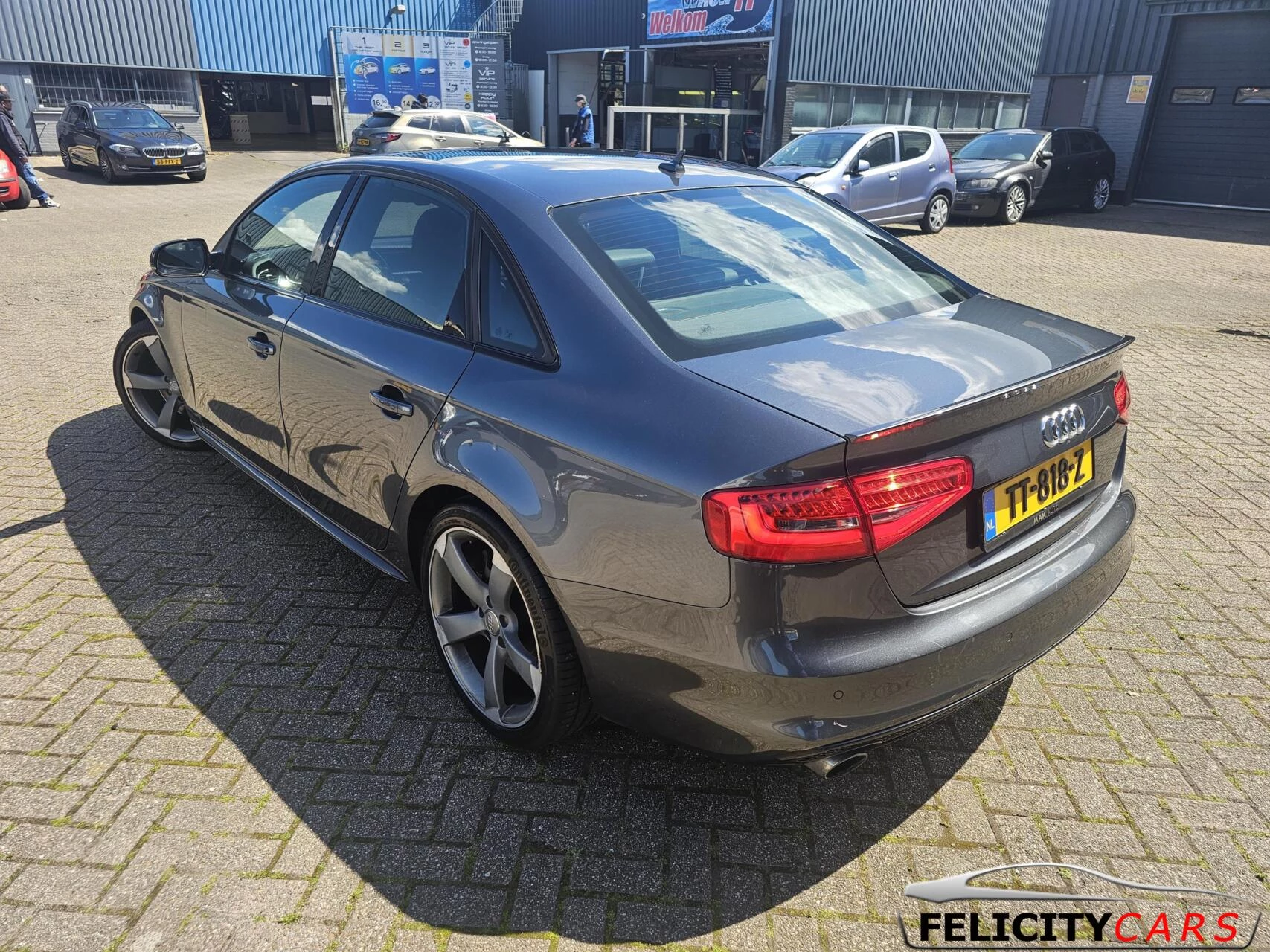 Hoofdafbeelding Audi A4