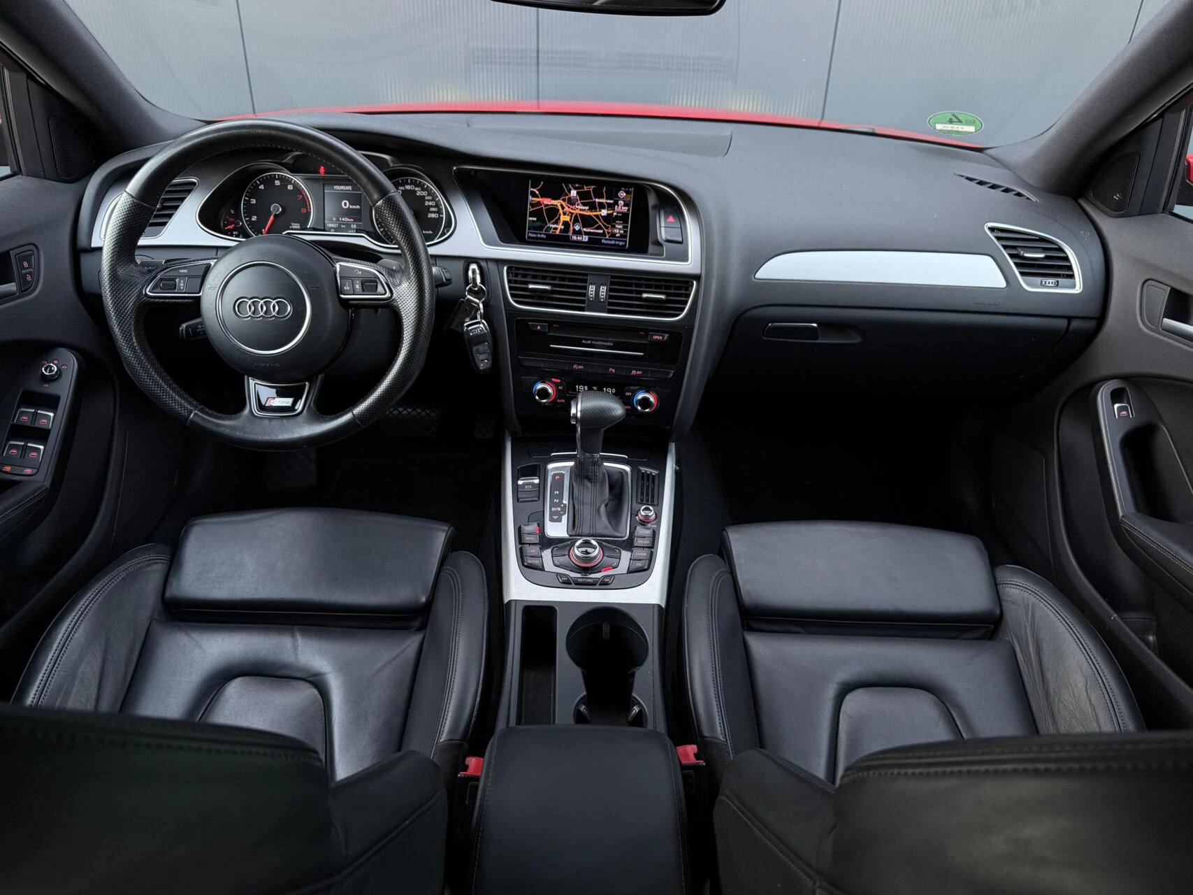 Hoofdafbeelding Audi A4