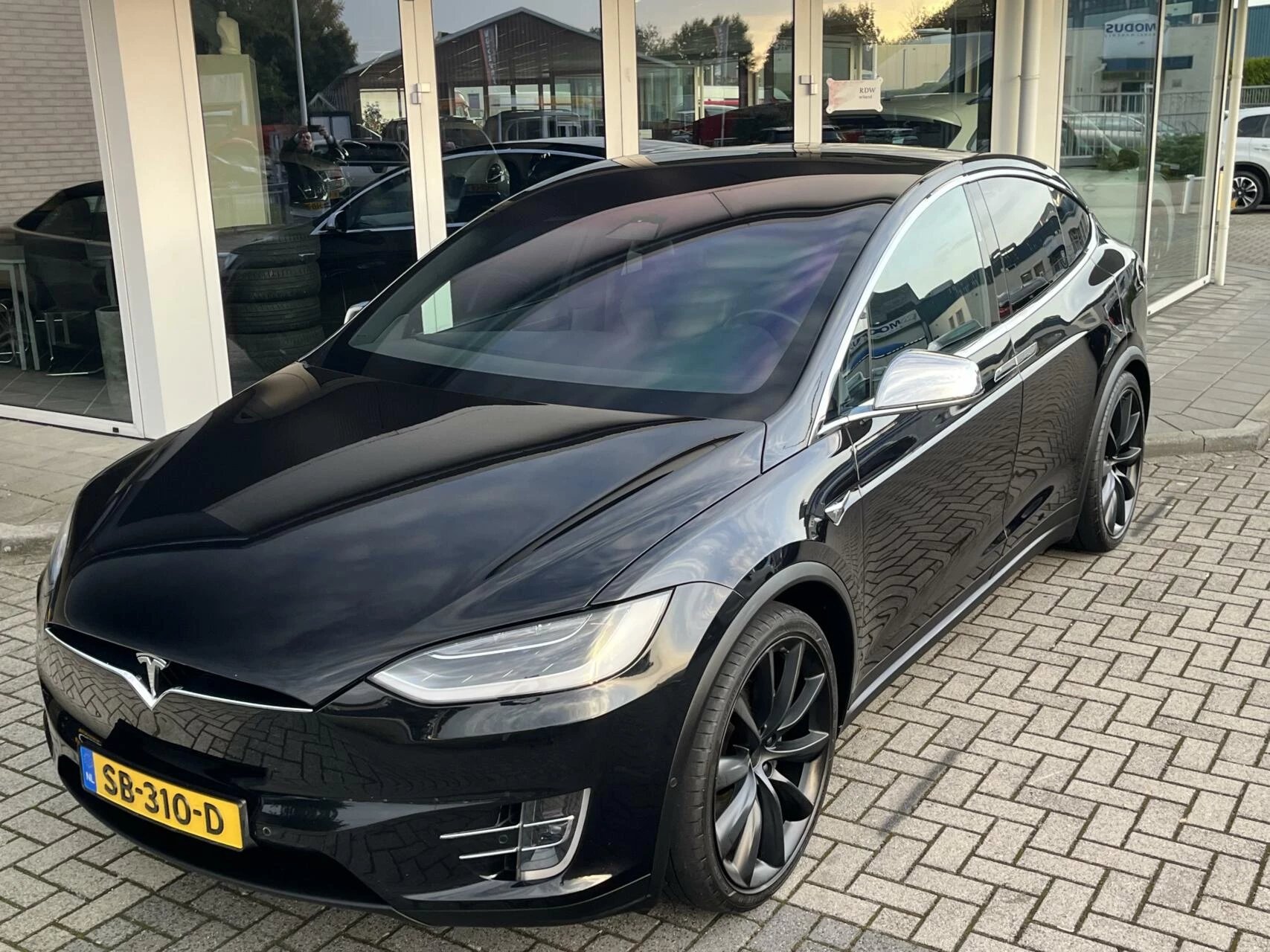 Hoofdafbeelding Tesla Model X