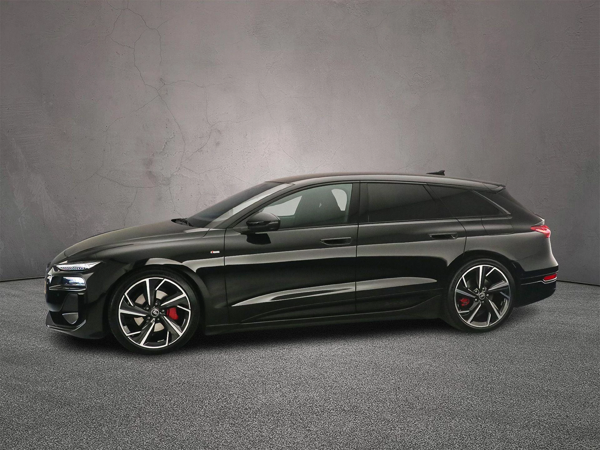 Hoofdafbeelding Audi A6 Avant e-tron