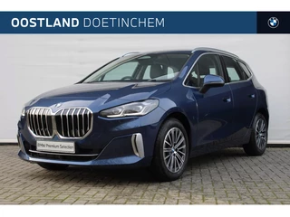 Hoofdafbeelding BMW 2 Serie BMW 2 Serie Active Tourer 218i Luxury Line Automaat / Sportstoelen / Achteruitrijcamera / Comfort Access / Adaptieve LED / Stoelverwarming