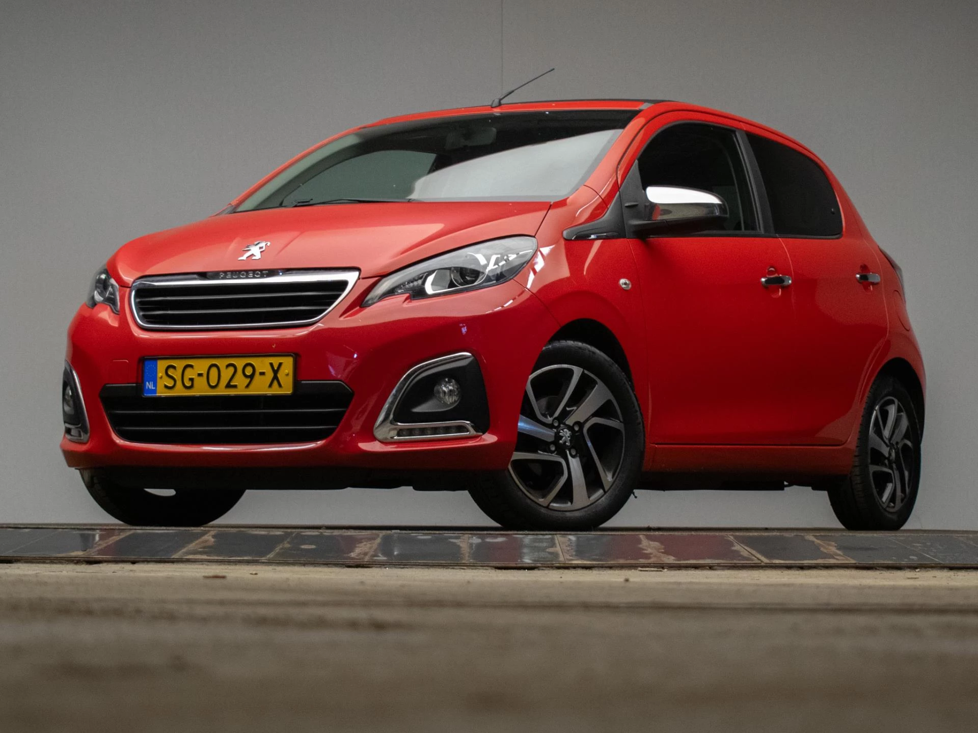 Hoofdafbeelding Peugeot 108