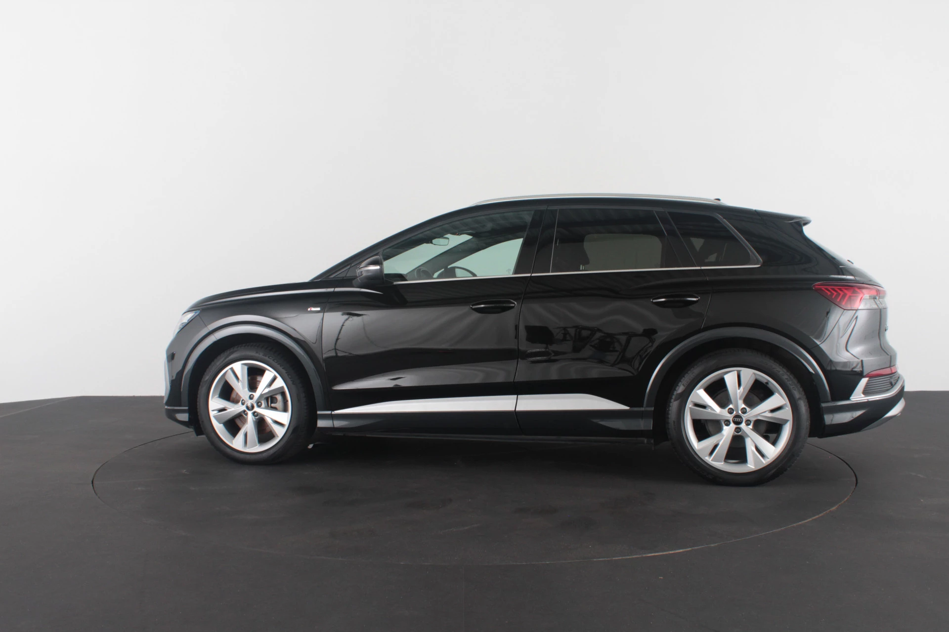 Hoofdafbeelding Audi Q4 e-tron