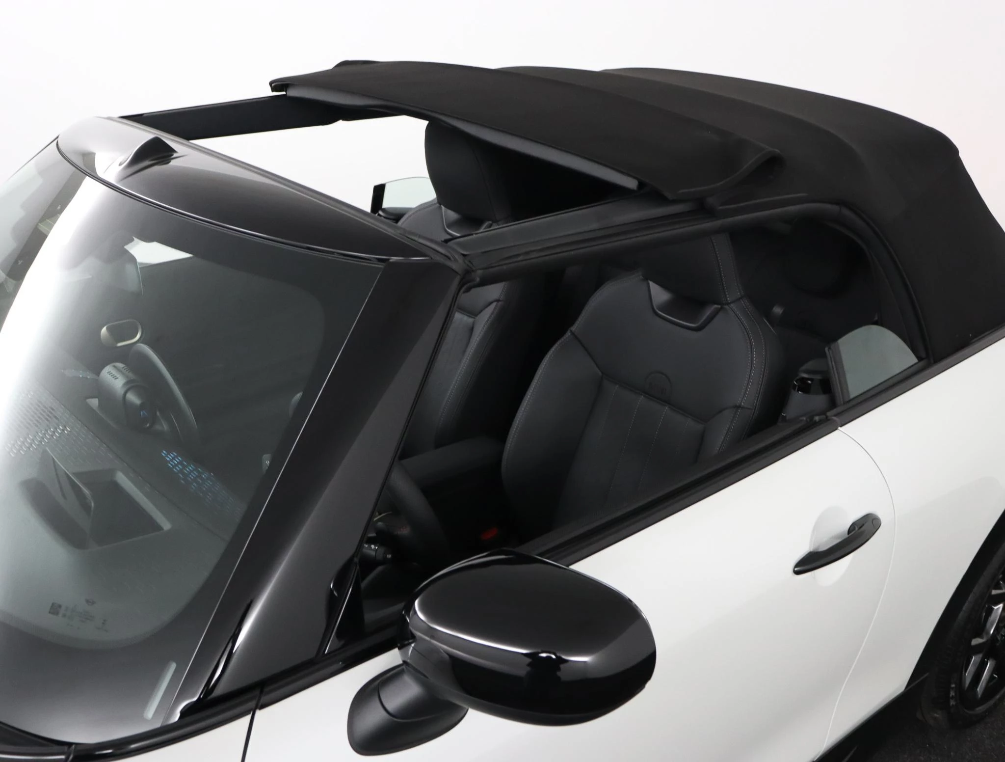 Hoofdafbeelding MINI Cabrio