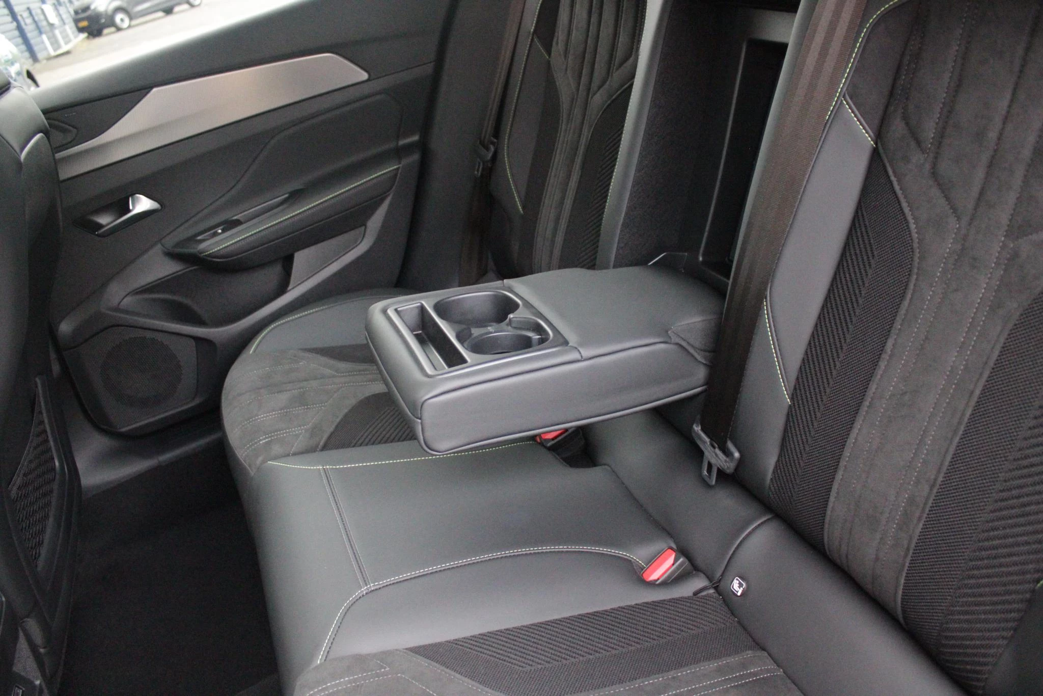 Hoofdafbeelding Peugeot 408