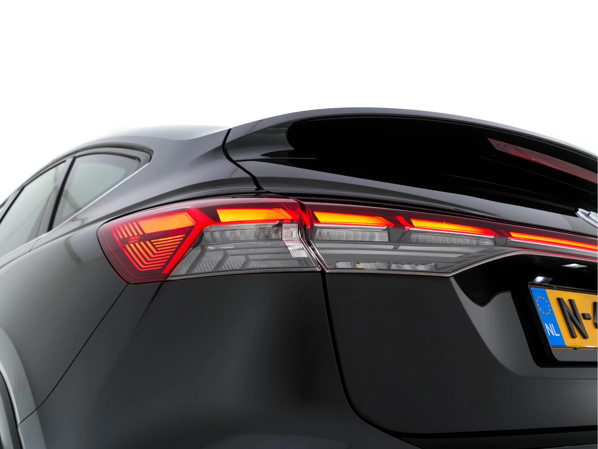 Hoofdafbeelding Audi Q4 e-tron