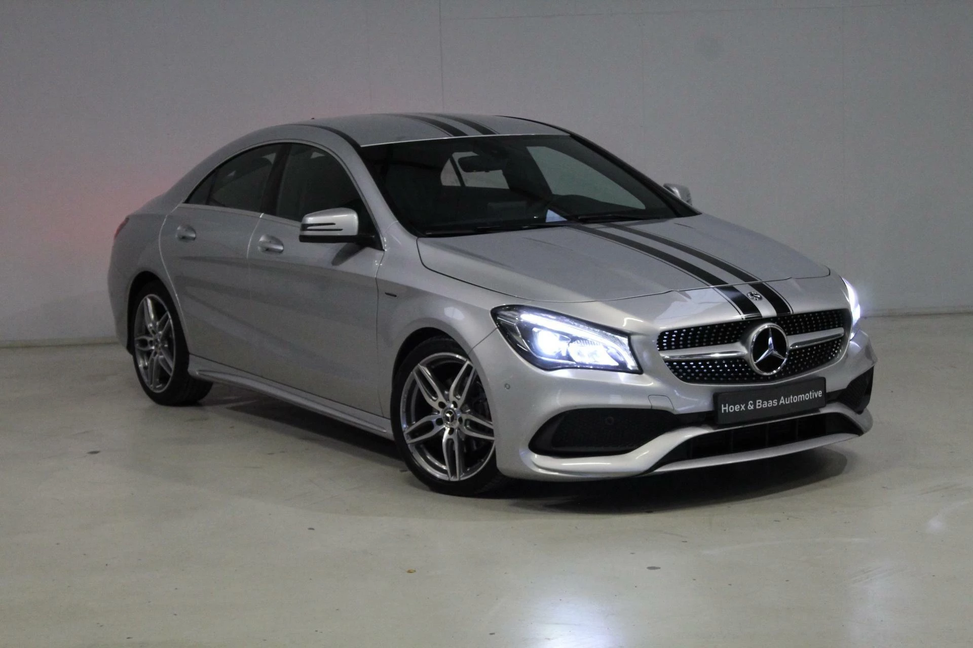 Hoofdafbeelding Mercedes-Benz CLA