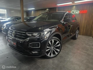 Volkswagen T-Roc 1.5 TSI R-Line / Virtual/ ACC/ Lane Assistent