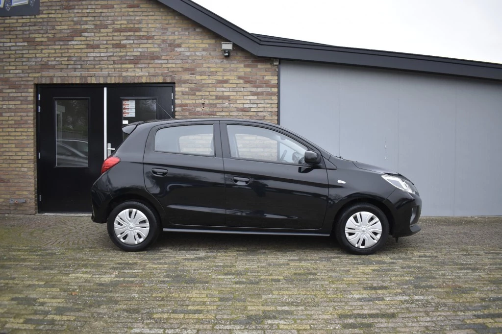 Hoofdafbeelding Mitsubishi Space Star