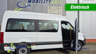 Mercedes-Benz eSprinter Rolstoelbus / 4150kg/ B-Rijbewijs / 81kw accu / snelladen