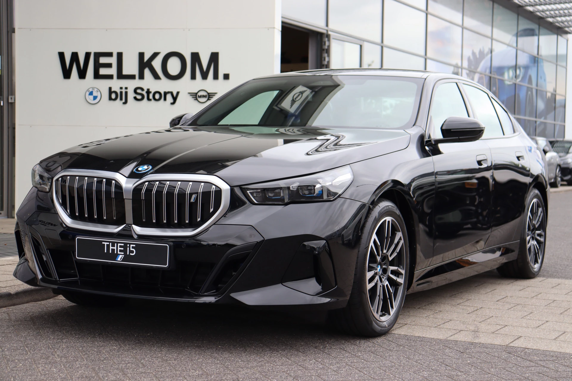 Hoofdafbeelding BMW i5