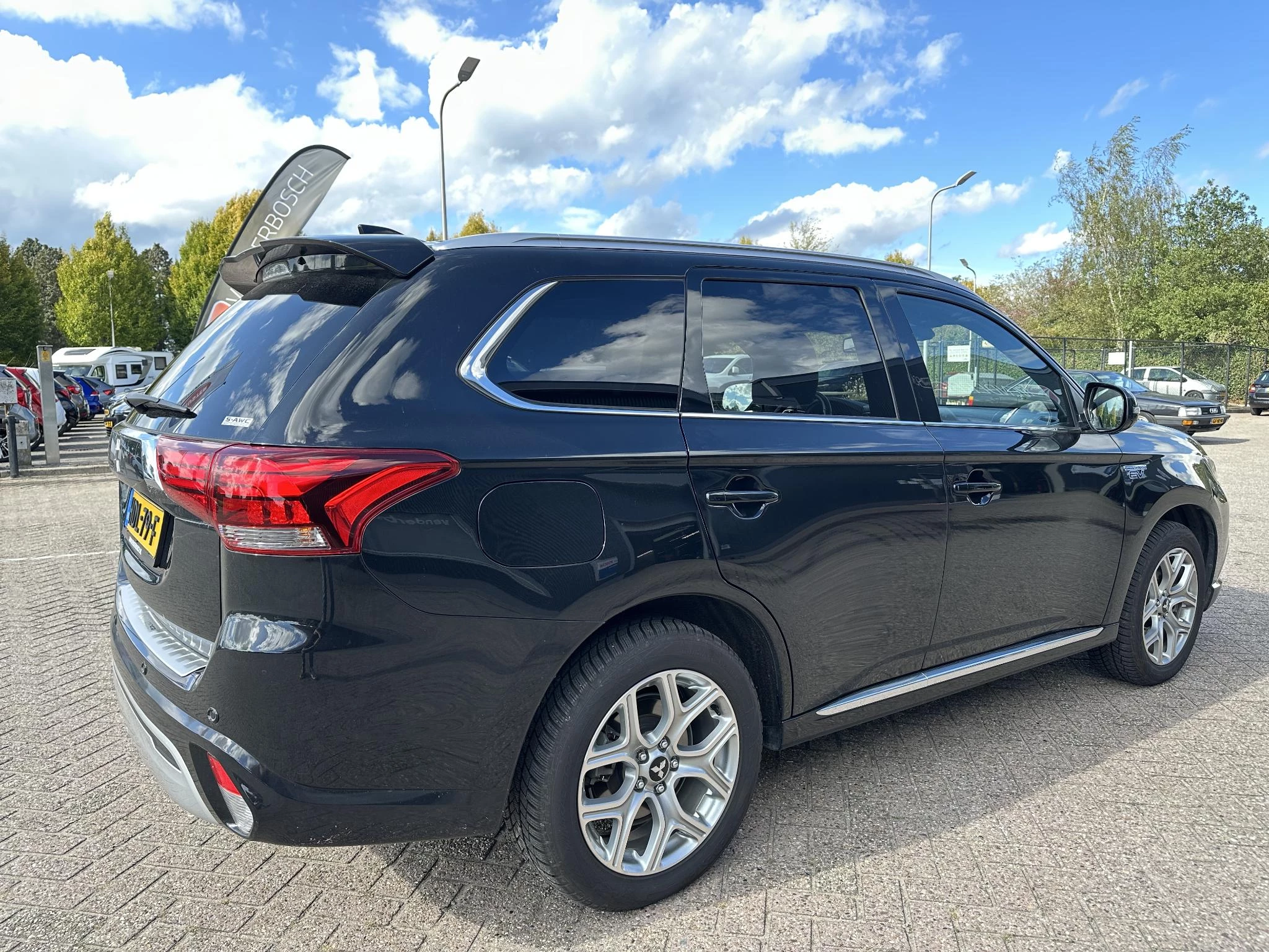 Hoofdafbeelding Mitsubishi Outlander