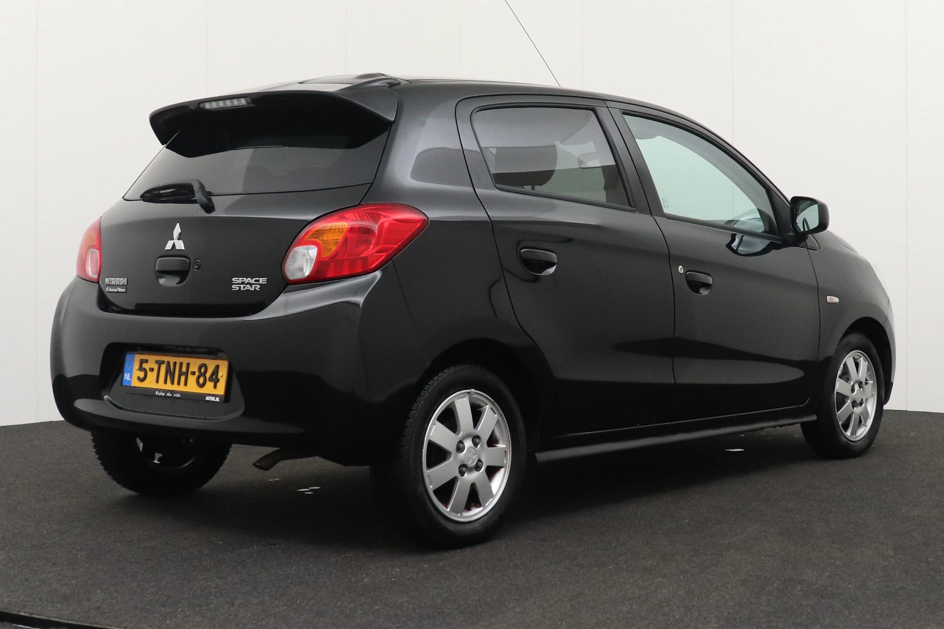 Hoofdafbeelding Mitsubishi Space Star