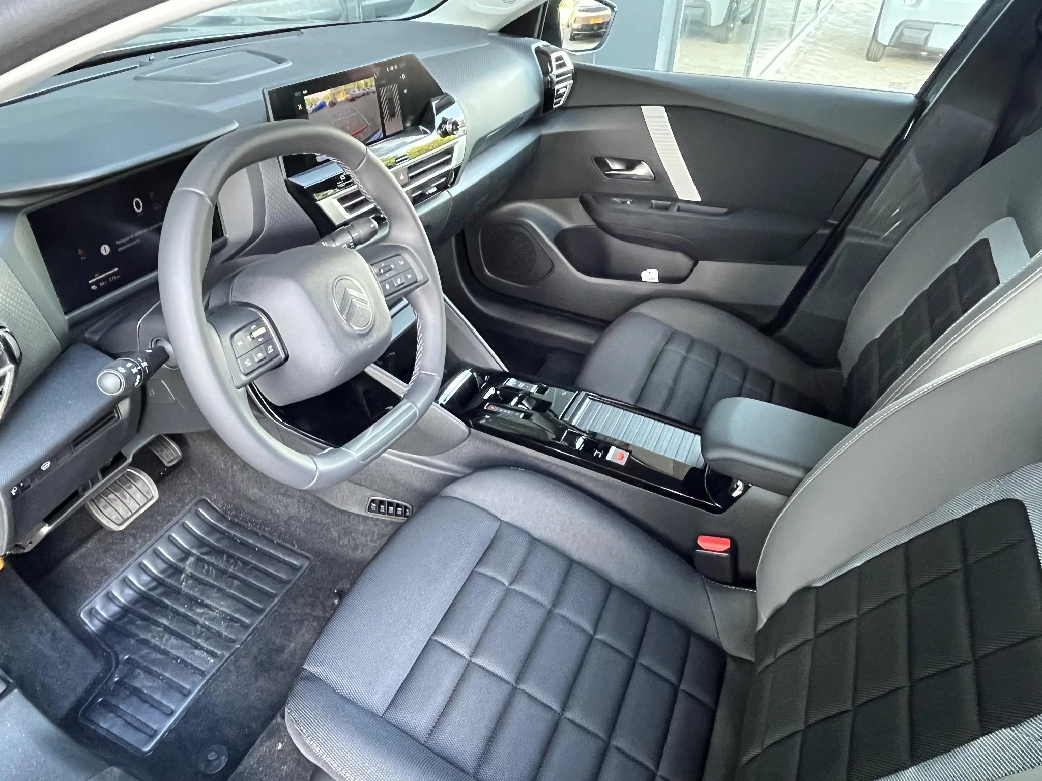 Hoofdafbeelding Citroën ë-C4