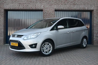 Hoofdafbeelding Ford Grand C-Max Ford Grand C-Max 1.0 Titanium | Trekhaak | Camera | Clima | Navigatie