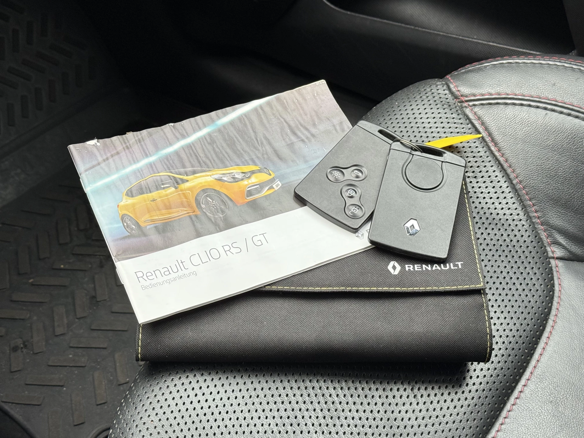 Hoofdafbeelding Renault Clio