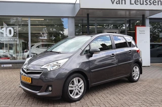Toyota Verso-S 1.3 VVT-i DYNAMIC 1e EIG PANODAK CLIMA EL-RAMEN TREKHAAK CAMERA