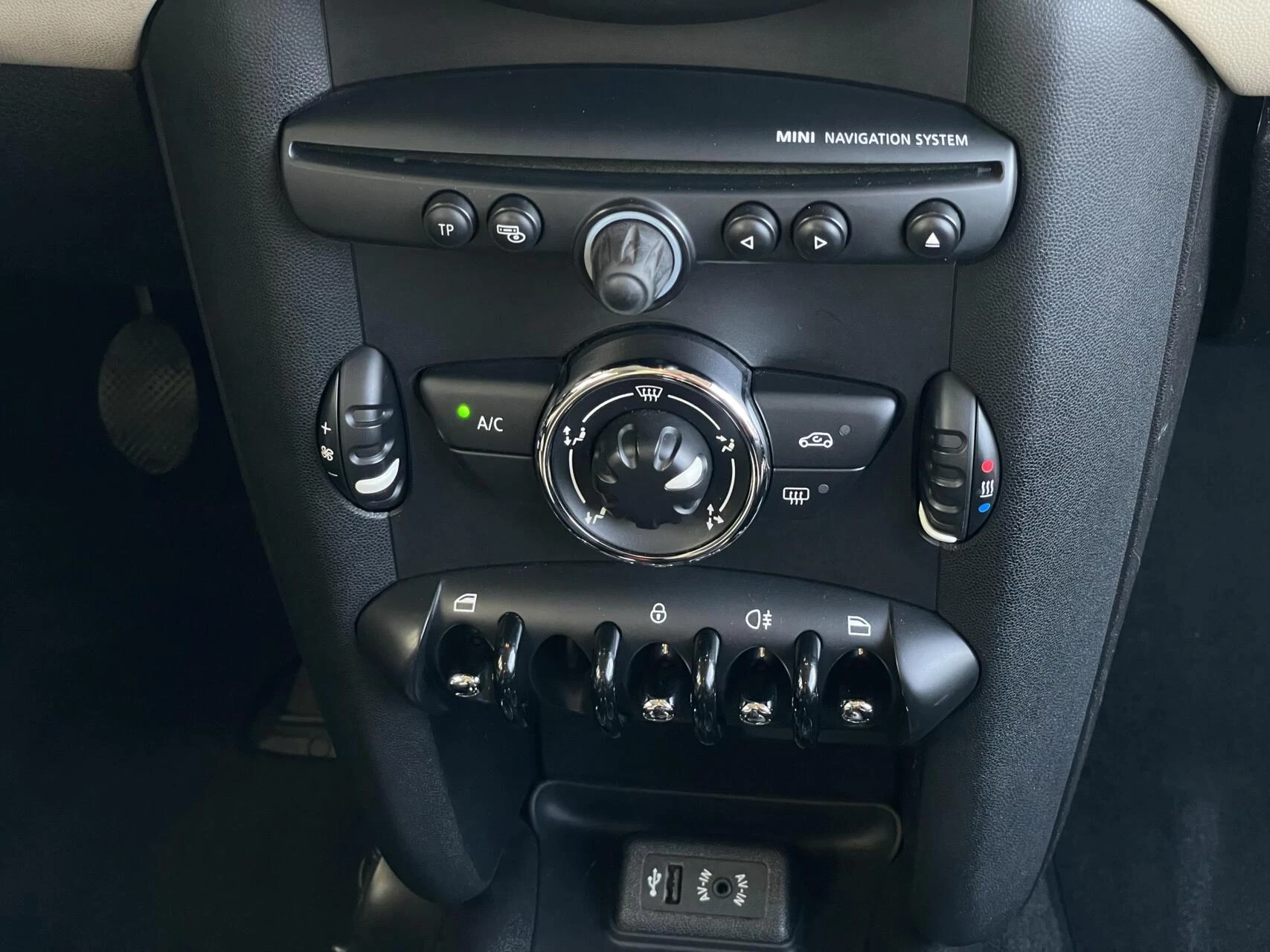 Hoofdafbeelding MINI One