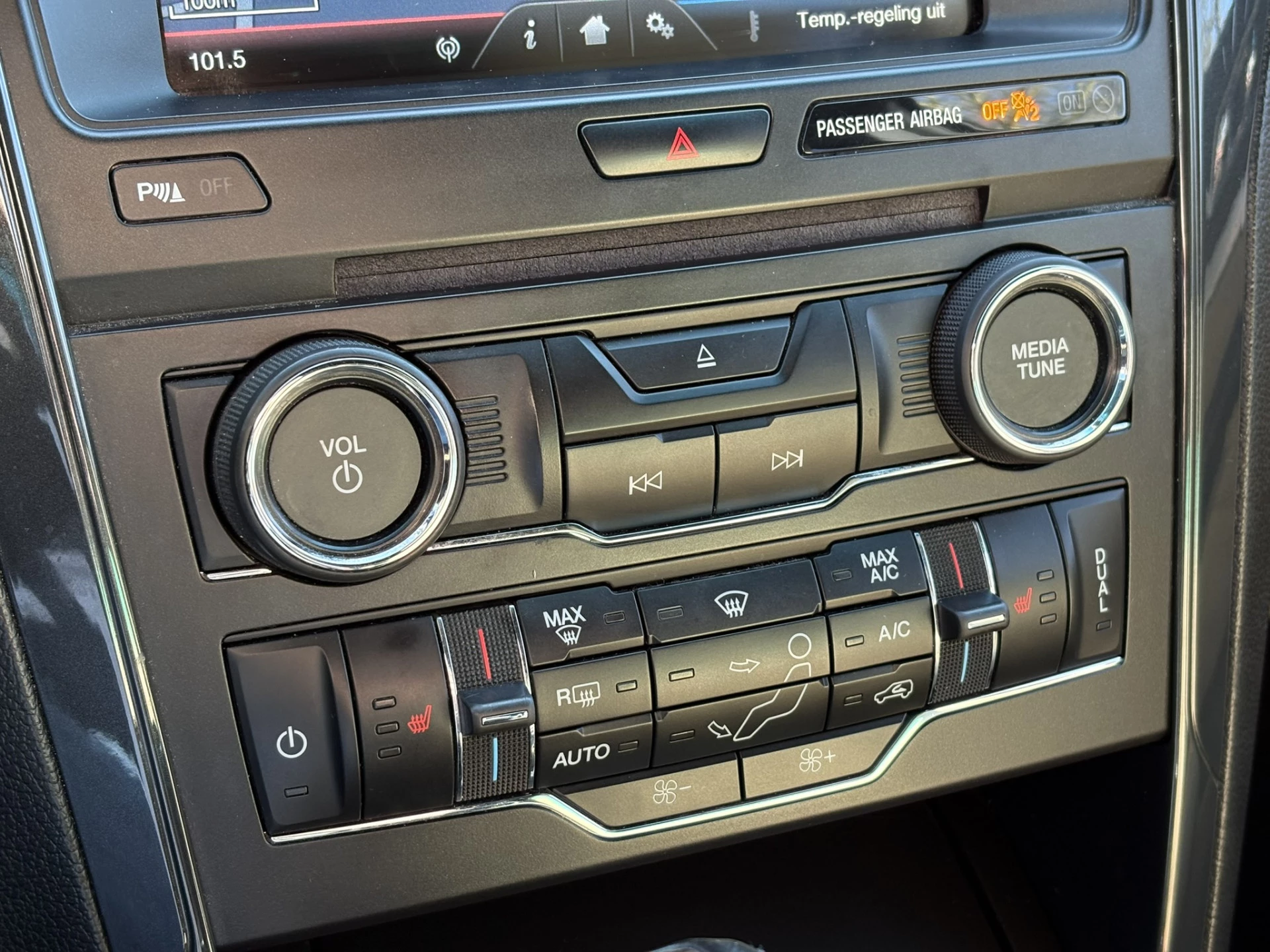 Hoofdafbeelding Ford Explorer