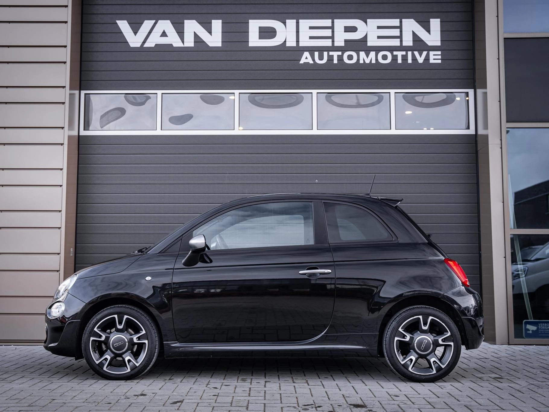 Hoofdafbeelding Fiat 500