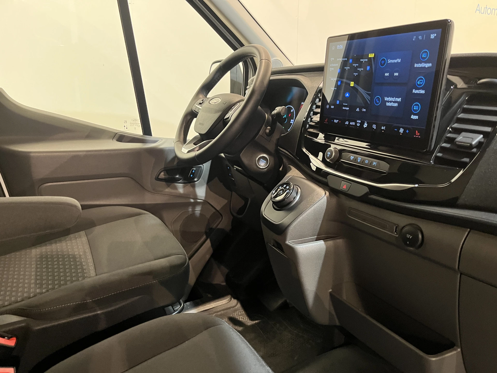 Hoofdafbeelding Ford E-Transit