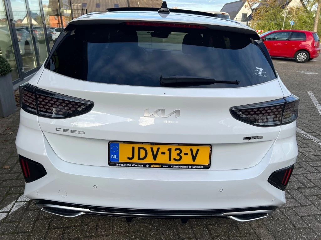 Hoofdafbeelding Kia Ceed