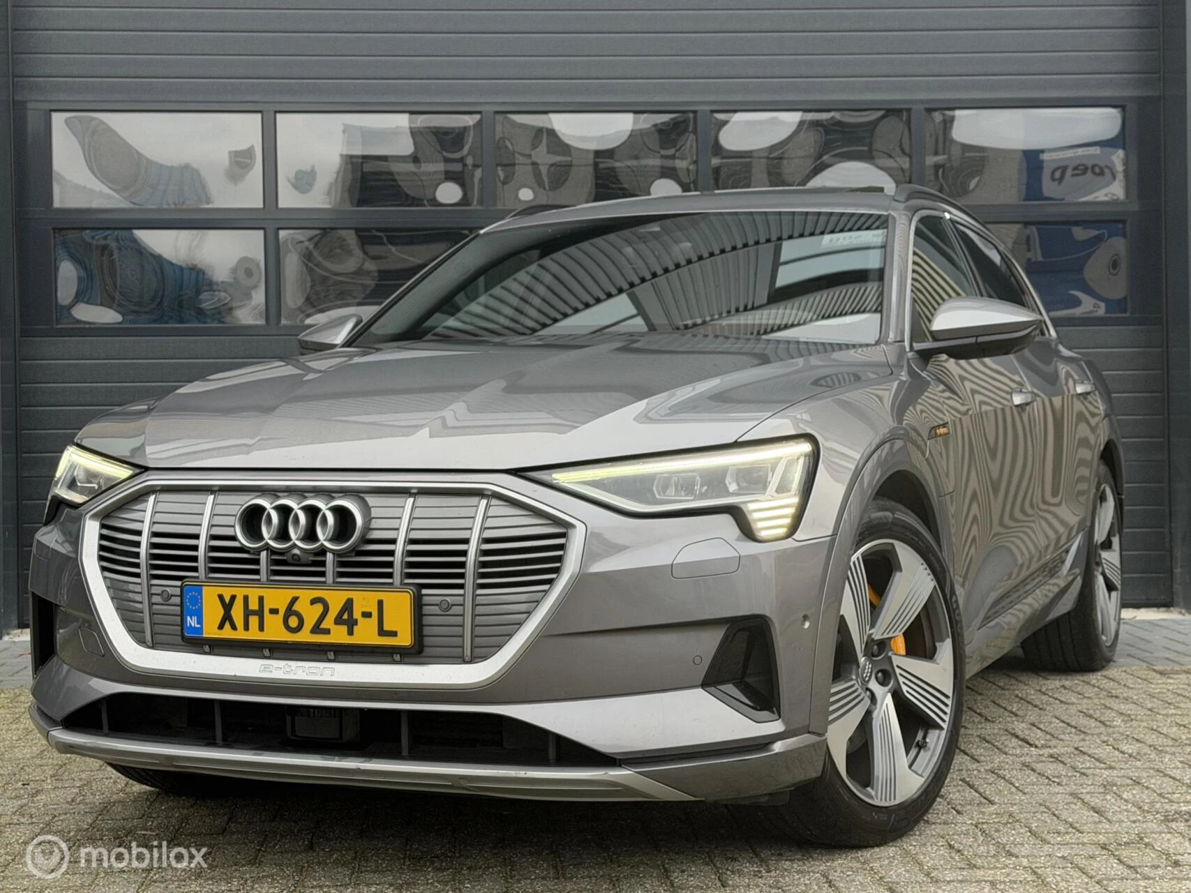 Hoofdafbeelding Audi e-tron