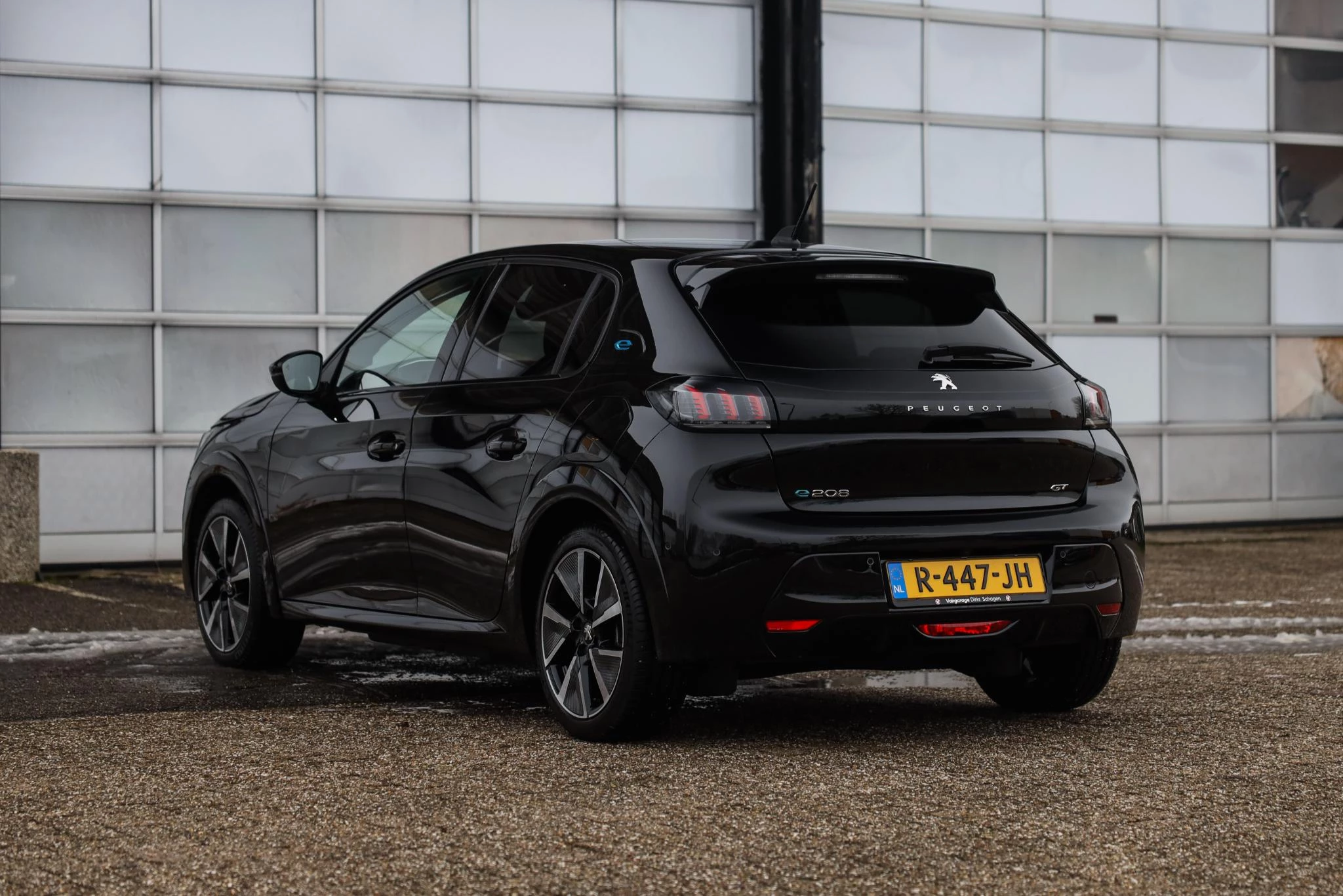 Hoofdafbeelding Peugeot e-208