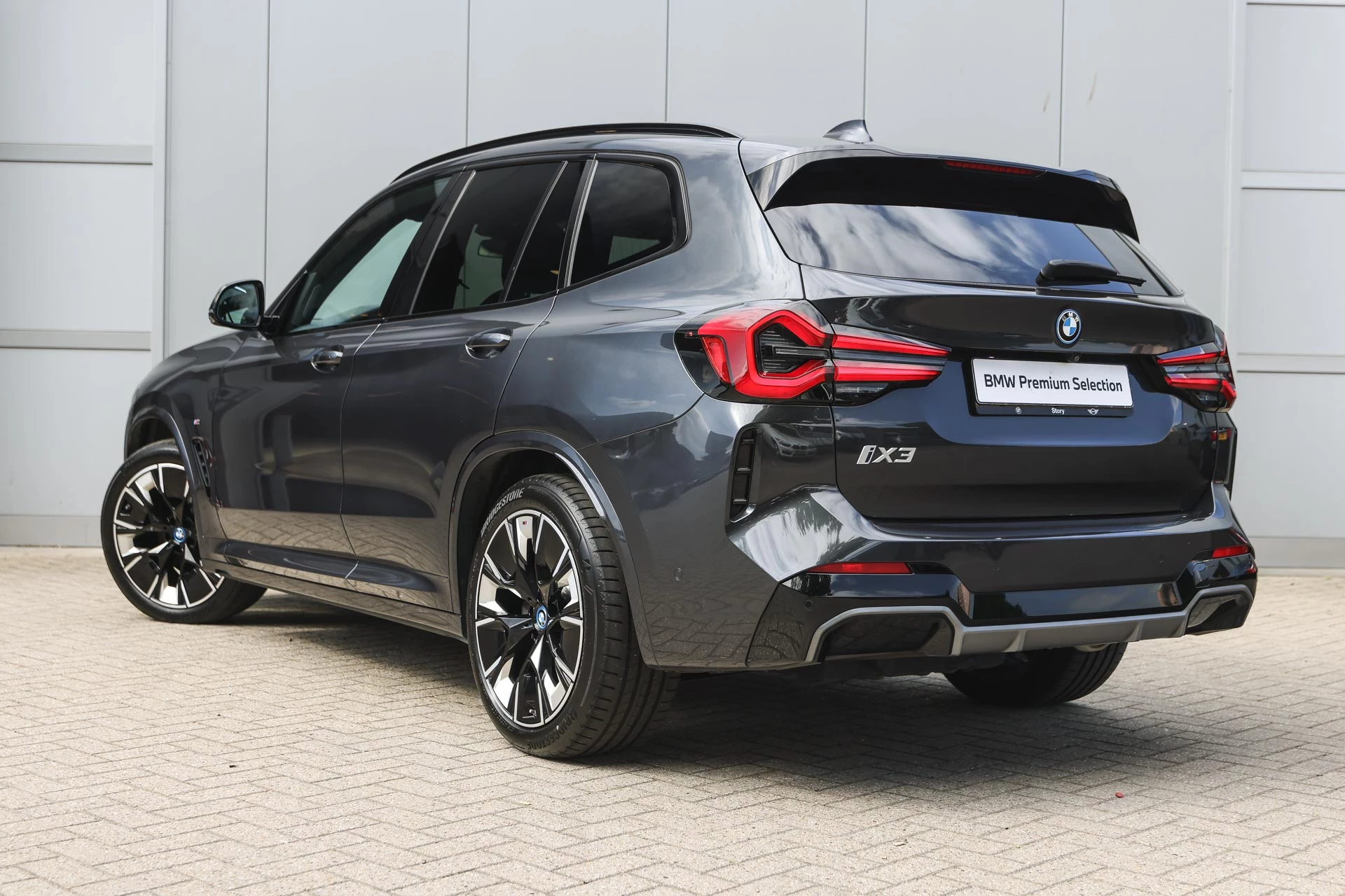 Hoofdafbeelding BMW iX3