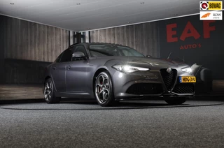 Hoofdafbeelding Alfa Romeo Giulia Alfa Romeo GIULIA 2.0 T AWD Veloce / 280 PK / AUT / Leder Interieur / HK / Elek Stoelen / Camera / Navi / Ecc / Led / Pdc / 19 In