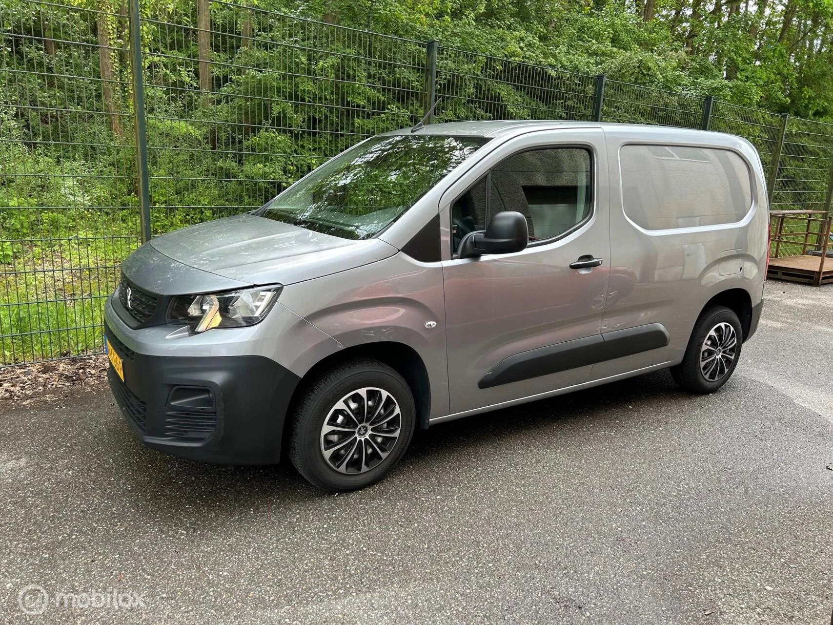Hoofdafbeelding Peugeot Partner