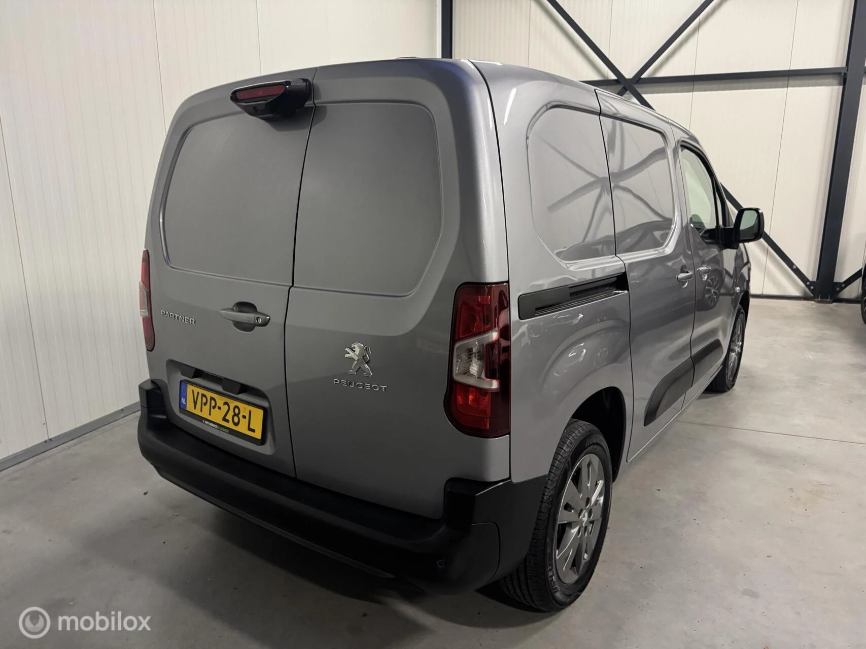 Hoofdafbeelding Peugeot Partner