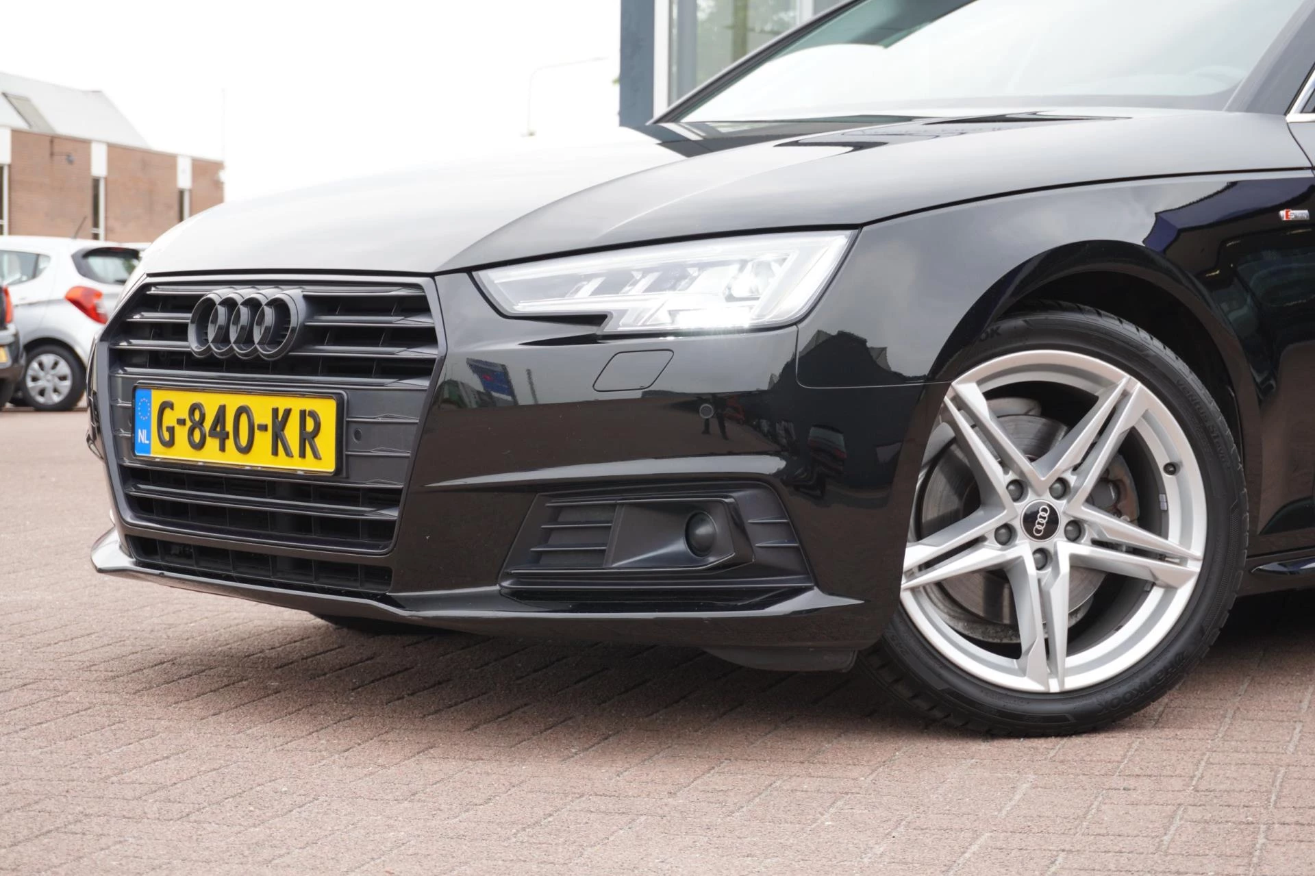Hoofdafbeelding Audi A4