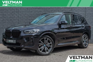 Hoofdafbeelding BMW X3 BMW X3 xDrive30e M-SPORT PANORAMADAK HEAD UP HARMAN KARDON 360CAMERA