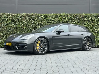 Hoofdafbeelding Porsche Panamera Porsche Panamera Sport Turismo 4.0 Turbo S E-Hybrid, FULL OPTIONS, KERAMISCH, PANO, BURMESTER, MATRIX, CARBON, LEDER, ALCANTARA, STOELVERWARMING/VENTILATIE, LICHTMETAAL 21"