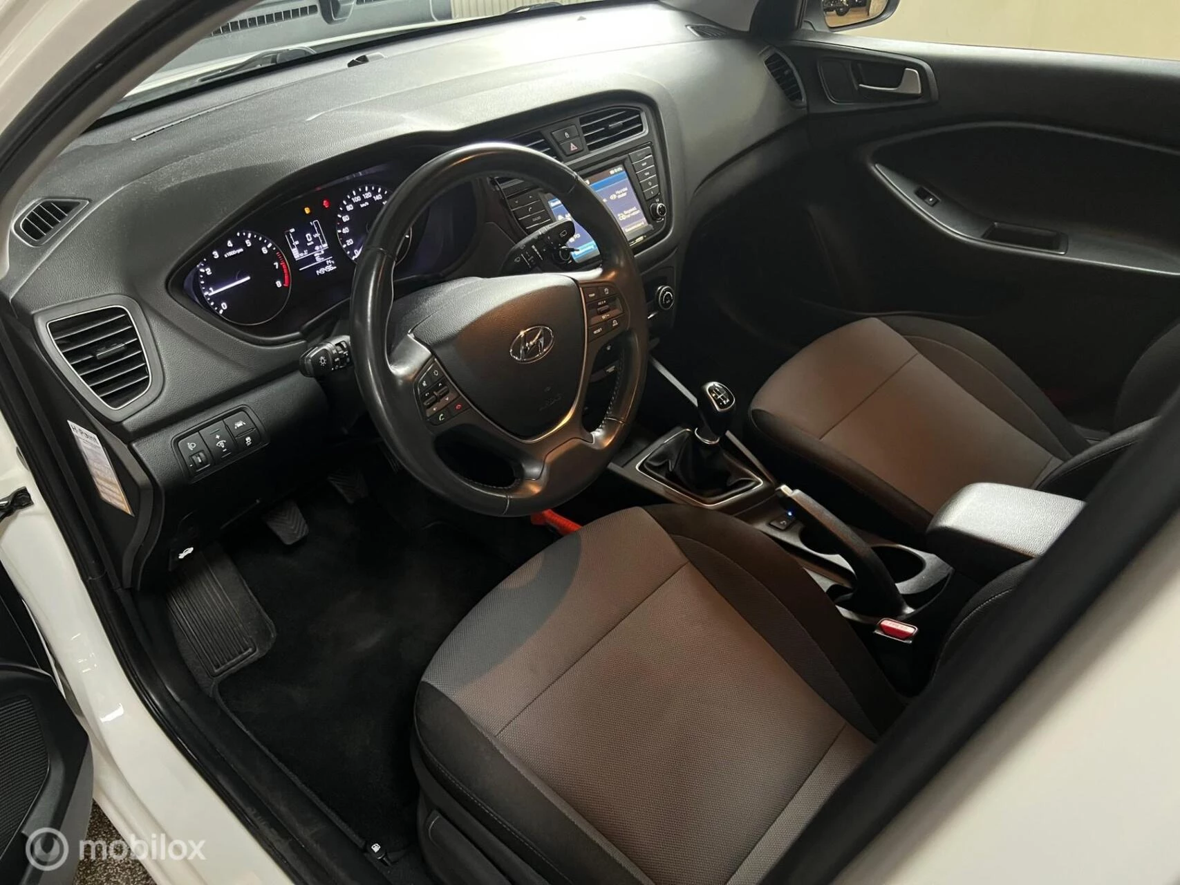 Hoofdafbeelding Hyundai i20