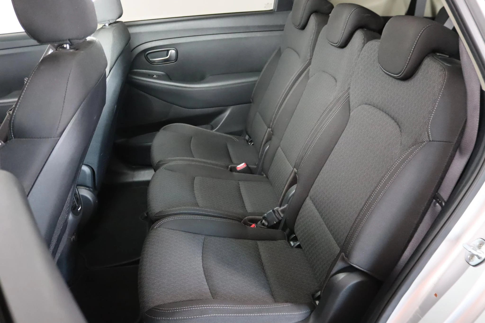 Hoofdafbeelding Kia Carens