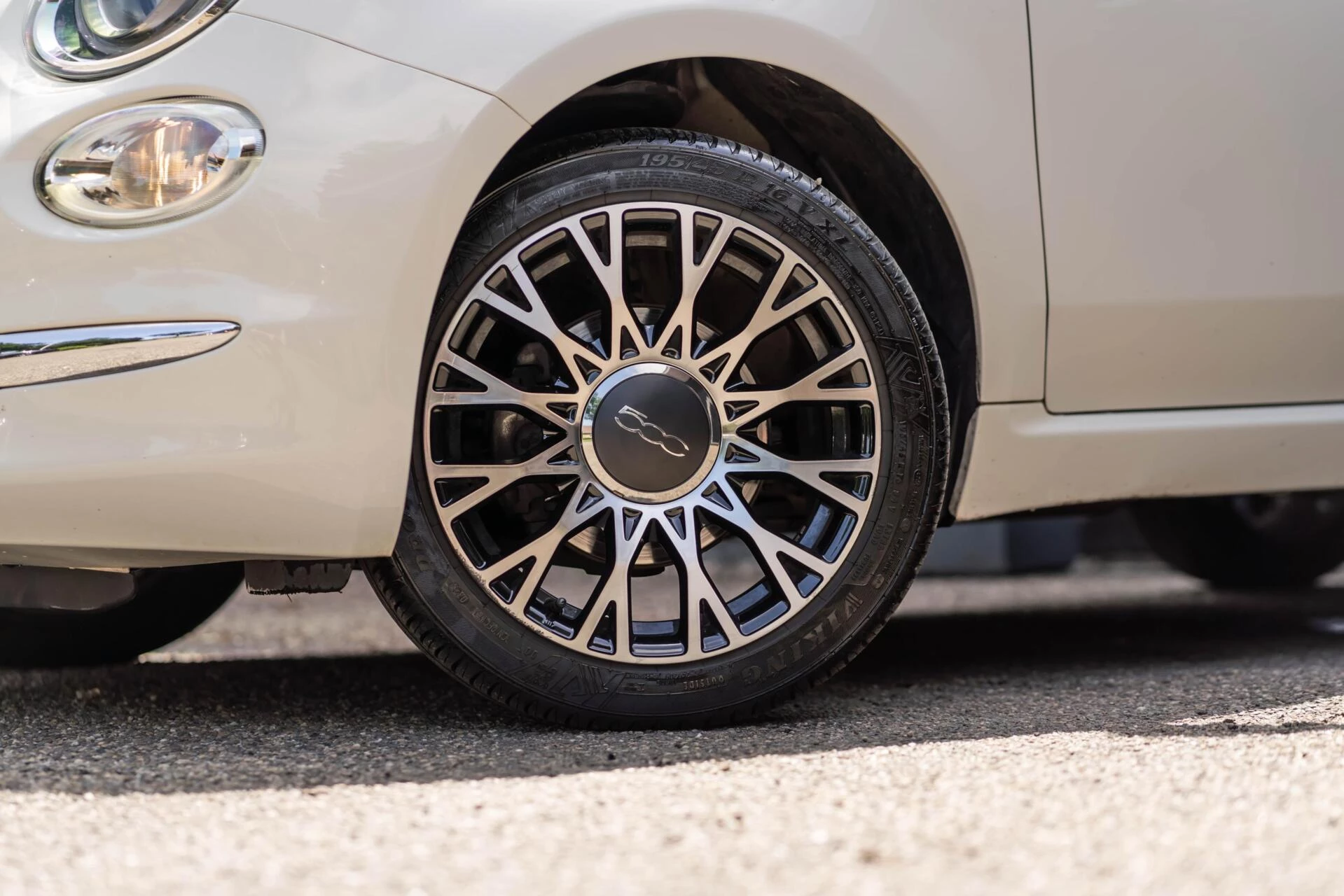 Hoofdafbeelding Fiat 500C