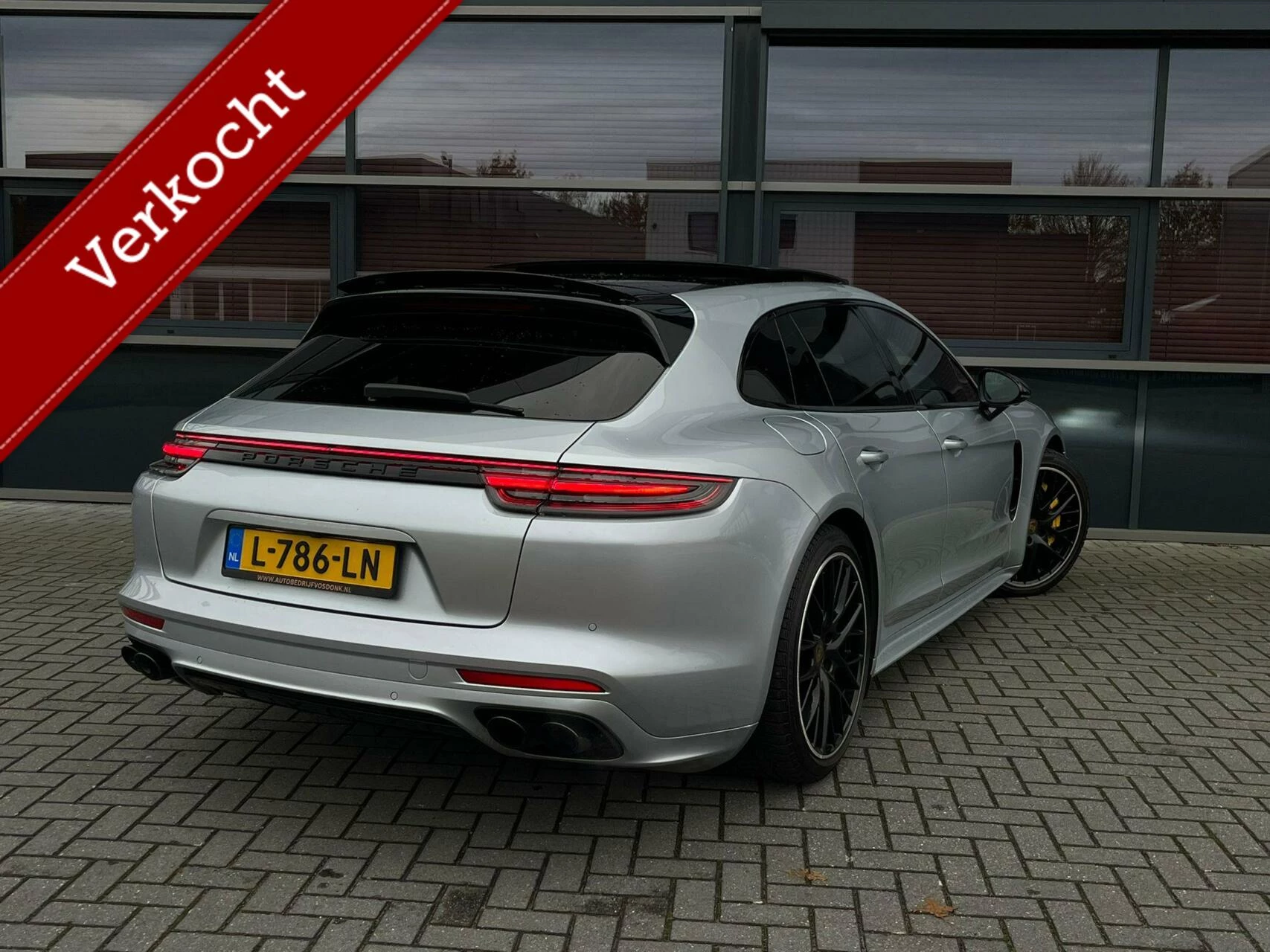 Hoofdafbeelding Porsche Panamera