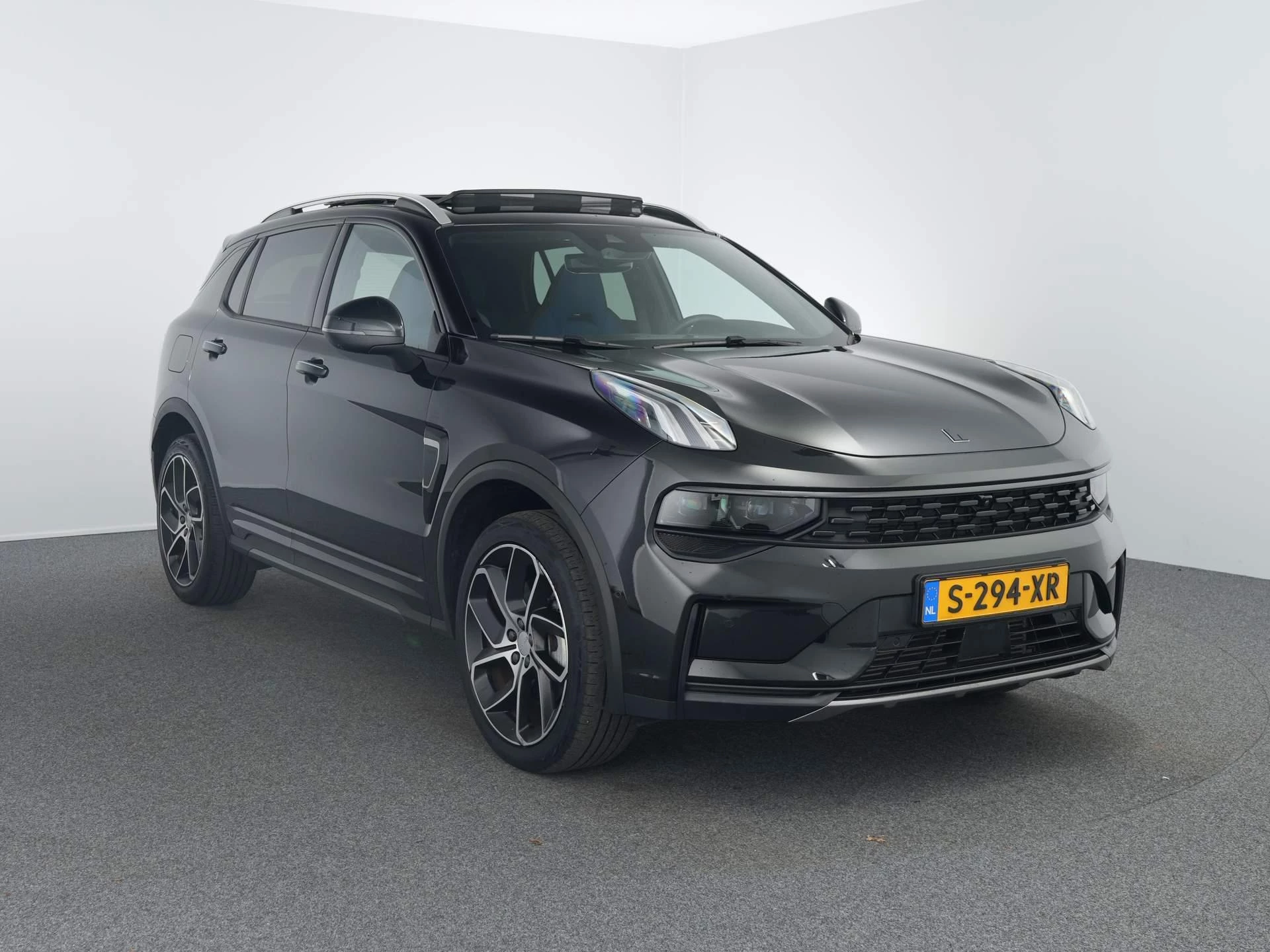 Hoofdafbeelding Lynk & Co 01